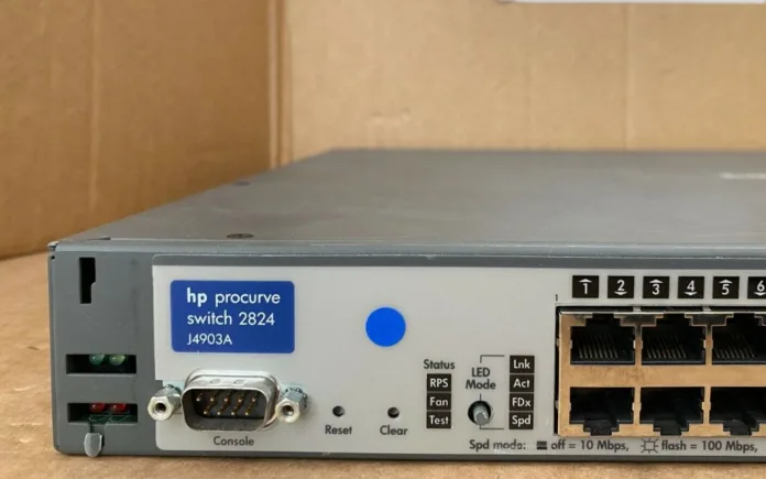 Come connettere ed entrare nella console di uno switch HP con Putty.exe (Command-line) Come connettere ed entrare nella console di uno switch HP con Putty.exe (Command-line)