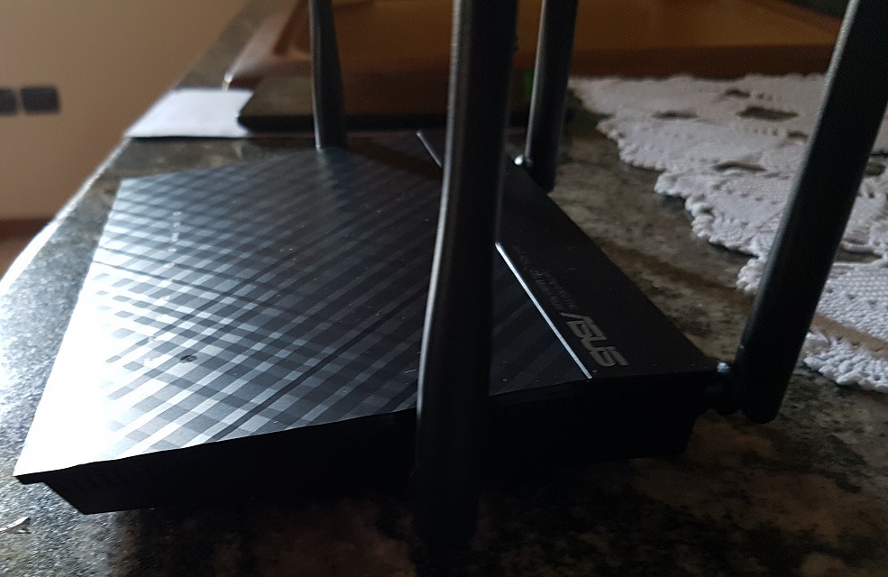 ASUS-DSL-AC52U-recensione-completa