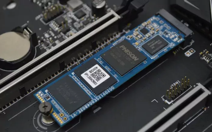 SSD con DRAM o DRAM-Less – Quale scegliere? SSD con DRAM o DRAM-Less - Quale scegliere?