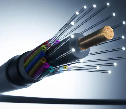 Come funziona la fibra ottica? Come funziona la fibra ottica?