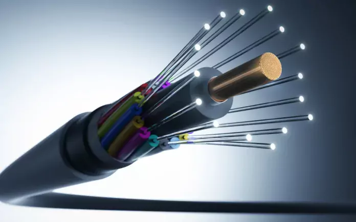 Come funziona la fibra ottica? Come funziona la fibra ottica?