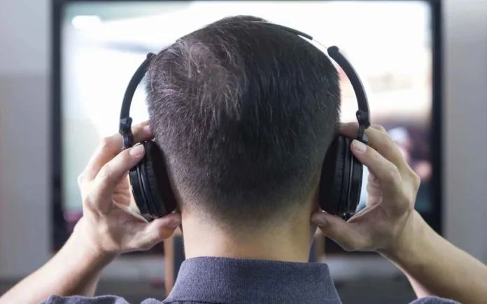 Come collegare le cuffie Bluetooth alla TV – Guida completa Come collegare le cuffie Bluetooth alla TV - Guida completa