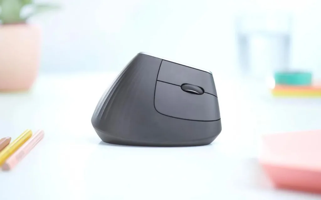 Logitech MX Vertical - Recensione completa